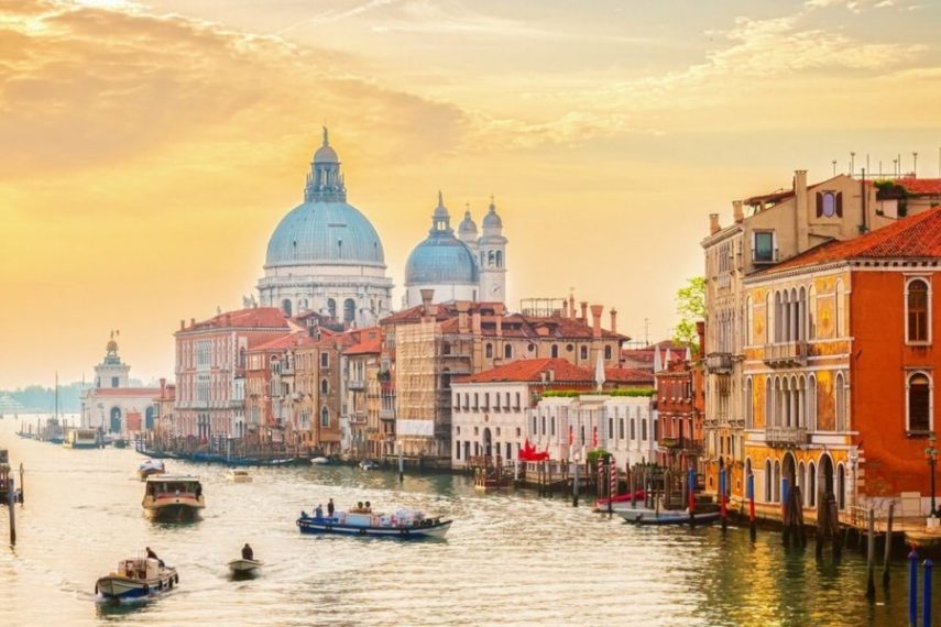 Where To Stay in Venice